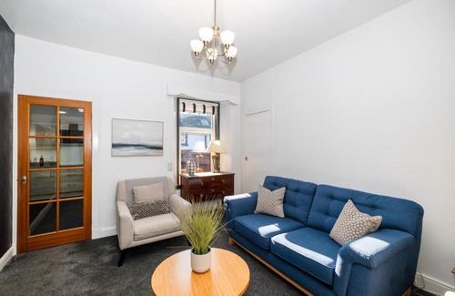 Monifieth Casa | Beach and Golfers Cottage Guests love it here