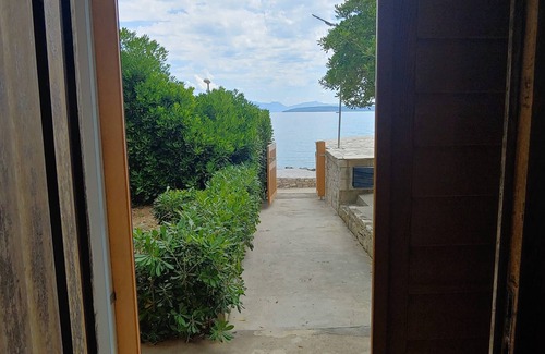 Stomorska Apartamento | Beach Apartments Šolta - Studio Apartment with Sea View 1