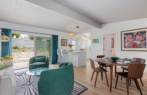 The Mesa Casa | Beach Bliss - Art Deco Inspired Retreat, Explore Santa Barbara!