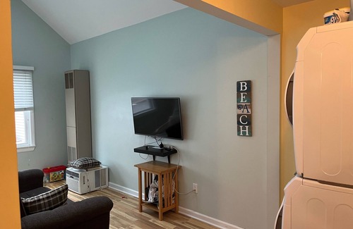 Normandy Beach Casa | Beach Block! 3 dormitorios, 1. 5 baños, capacidad para 8 personas