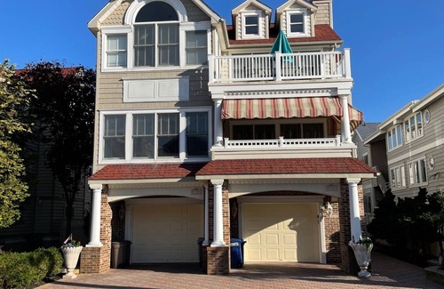 North End Condominio | BEACH BLOCK -BEAUTIFUL HOME- BOOK NOW! NEWLY RENOVATED!!