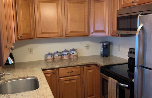 Beach Haven Terrace Casa | Beach Bungalow in Beach Haven Terrace - Perfect Location!