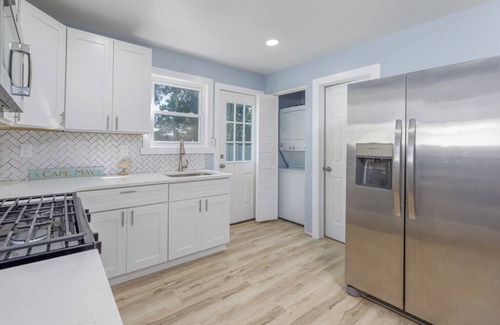 North Cape May Casa | Beach Bungalow Stunning Sunsets Steps from Bay Family Friendly