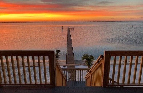 Ono Island Casa | Beach Bungalow