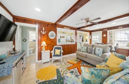 North Carolina Coast Casa | Beach Cabin cottage