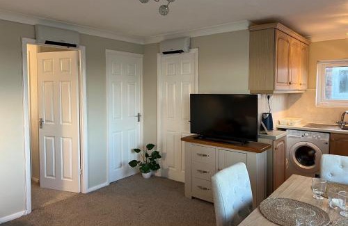 Great Yarmouth Chalet De Esquí | Beach Chalet - 2 Bedrooms - 4 Guests - Parking