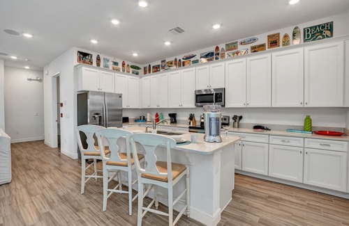 West Kissimmee Cabaña | Beach-Chic, Margaritaville Cottage w/ Private Pool!