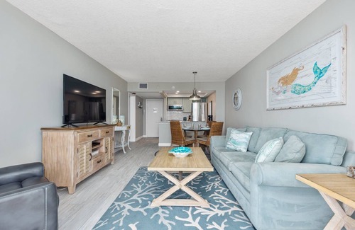 Hutchinson Island South Apartamento | Condominio de playa / Restaurante en el lugar / WIFI / Capacidad para 6