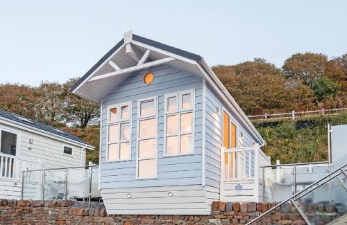 Hele Complejo | Beach Cove Coastal Retreat