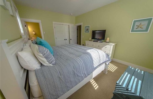 Olivia Beach Casa | Beach Dreams OB Three-Bedroom Home