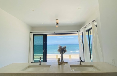 Los Cabos Casa | Frente a la playa de 8,500 pies cuadrados Villa, piscina infinita, piscina prístina