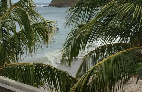 Rancho Santana Casa | FRENTE AL MAR Hacienda Iguana Villa A19 3bd / 2ba