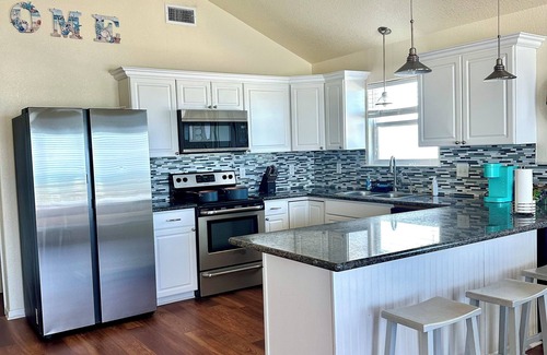 Surfside Beach Casa | 4-BR beach front house by Jetty Park Surfside Beach walk right down to the beach