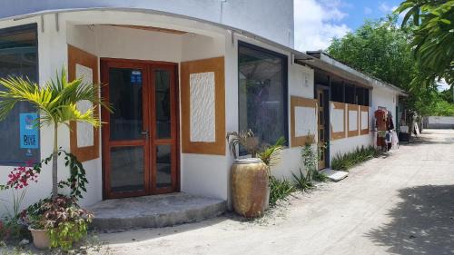 Huraa Casa | Beach Heaven Maldives - Golden Turtle Guest House
