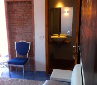 Salerno Cama Y Desayuno | Beach Hotel 14Leoni b&b