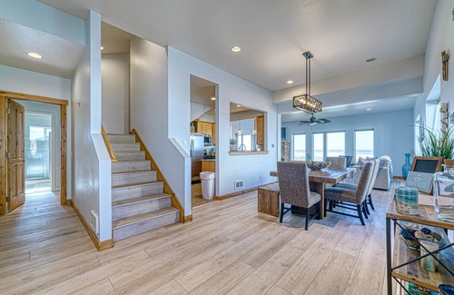 Gold Beach Casa | Beach House 101 | Oceanfront Beach House W/ Spa and Arcade