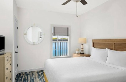 Key West Complejo | Beach House 6-person Unit 11/2-11/9nSuper Boat Race World Offshore Championships