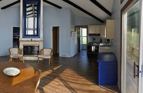 Montague Casa | Beach House
