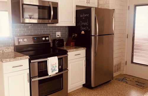 Ormond-by-the-Sea Casa | Beach House, walk to the beach