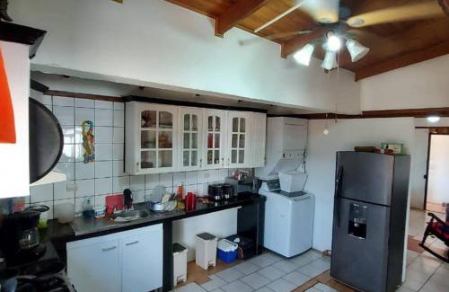 Cerro Plano Casa | Beach House with a Pool-2mn walk to the beach