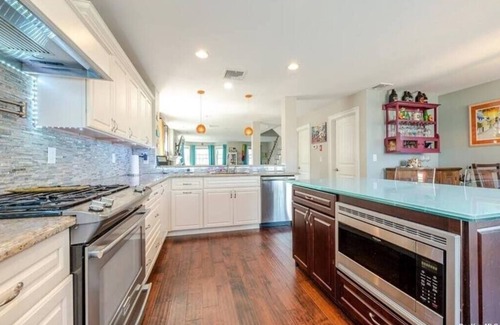 Long Beach Casa | Beach house with hot tub, bikes, and beach passes