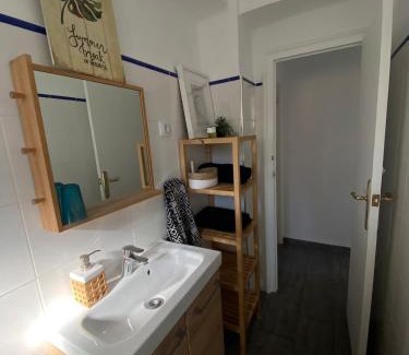 La Malva-rosa Apartamento | Beach Malvarrosa, Cabañal, Wifi free. Ca' Micaela.