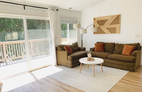 La Selva Beach Apartamento | Beach Town Country Stay - 10 minute drive to the beach!