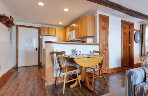 Lincolnville Apartamento | Beach Vacation - Private Balcony - Views