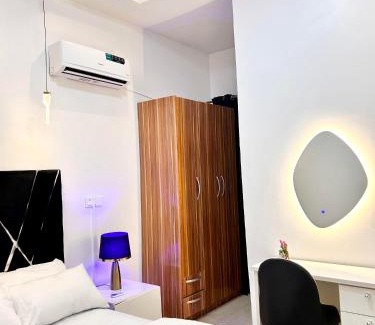 Ofin Apartamento | Beach View Shortlet Apartment With Pool Ajah Lekki Lagos