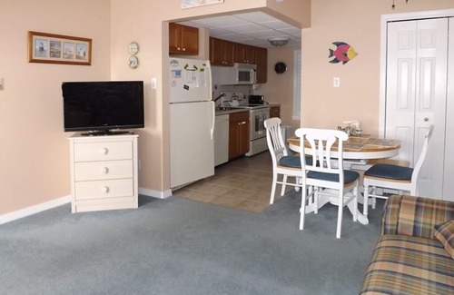Avalon Condominio | Condominio en la playa con piscina y a solo pasos de la playa