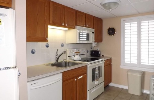 Avalon Condominio | Condominio en la playa con piscina y a solo pasos de la playa