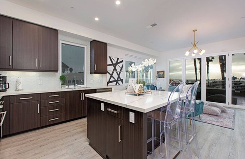 Imperial Beach Casa | BeachBreak #8 Corner Home with endless OCEAN VIEWS!