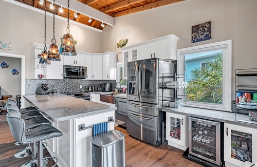 Breezeswept Beach Estates Casa | Beachfront 3B/3B Fishing Oasis