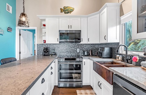 Breezeswept Beach Estates Casa | Beachfront 3B/3B Fishing Oasis
