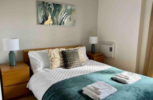 Llanelli Apartamento | Beachfront Bliss with Spectacular Views