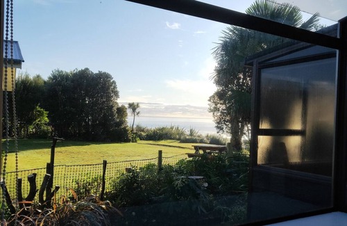 Parapara Casa | Beachfront Bliss - Your Parapara Seaside Sanctuary
