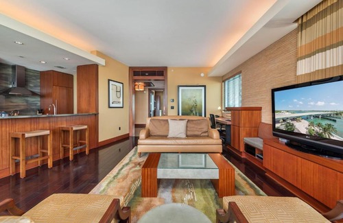 Bal Harbour Apartamento | Beachfront Condo at The Ritz-Carlton -310N11