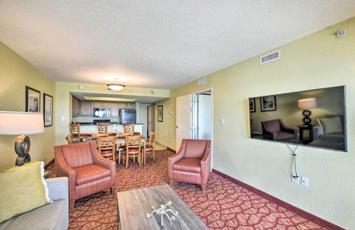 Downtown Myrtle Beach Apartamento | Beachfront Condo in Myrtle Beach w/ Pool Access