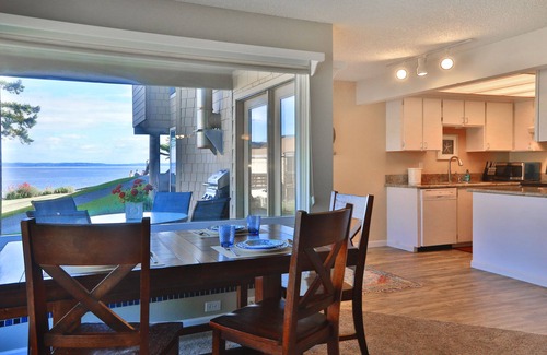 Freeland Condominio | Beachfront Condo - Mutiny Bay by AvantStay | Views