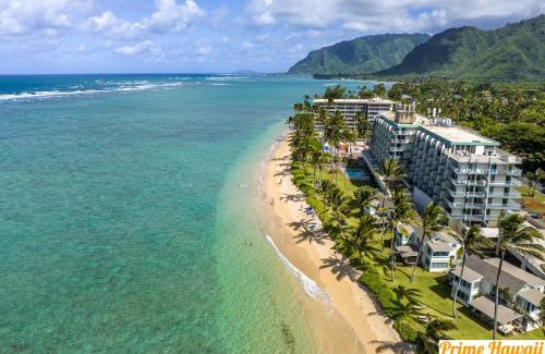 Punaluu Casa | Beachfront Condo with Ocean View