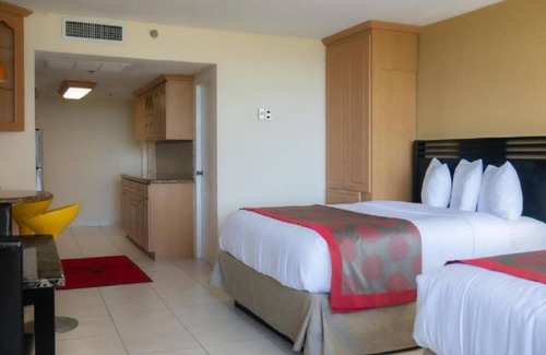 Sunny Isles Beach Hotel | Beachfront Escape at Marco Polo Beach Resort! Gym, Pool