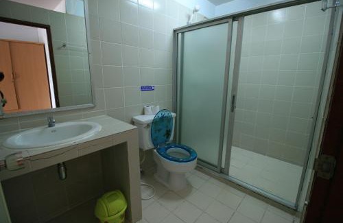 Cha-am Casa | Beachfront Hotel Cha Am