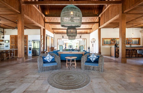 Gili Meno Villa | Una villa de lujo frente al mar en Gili Meno