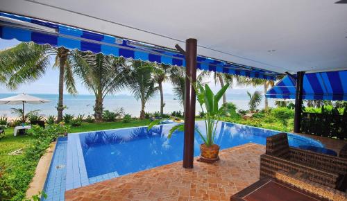 Bang Po Villa | Beachfront Oasis with Private Pool and Jacuzzi on Samuis Bang Por Beach