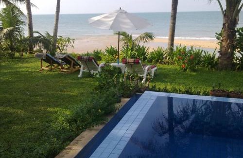 Bang Po Villa | Beachfront Oasis with Private Pool and Jacuzzi on Samuis Bang Por Beach