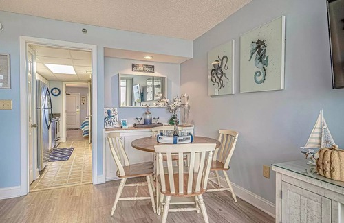 Litchfield by the Sea Condominio | Beachfront Paradise in Gated Community Pawley's Island, SC.