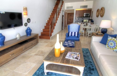 Punta Cana Apartamento | Frente a la Playa Paraíso Amor Nido de Lujo 1 Dormitorio Ático