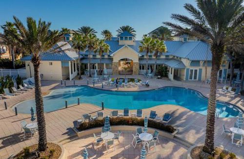 Palm Coast Casa | Beachfront Resort Steps to Ocean Private Pool Spa