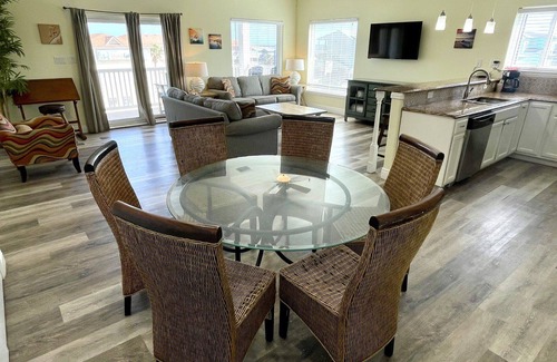 Port Aransas Condominio | Beachgate Condo Suites And Hotel 321+322 4 Bedroom Condo