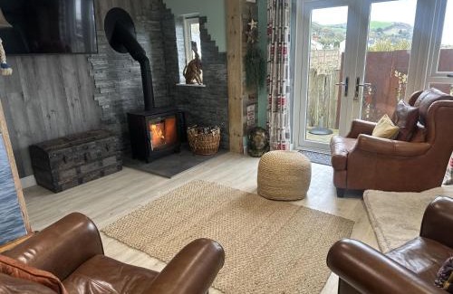 Ferryside Casa | Beachside